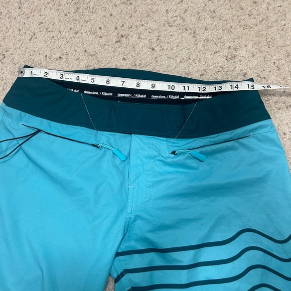 Kokatat Dewerstone collab quick dry surf board or kayak shorts women’s size 4 - Picture 6 of 8